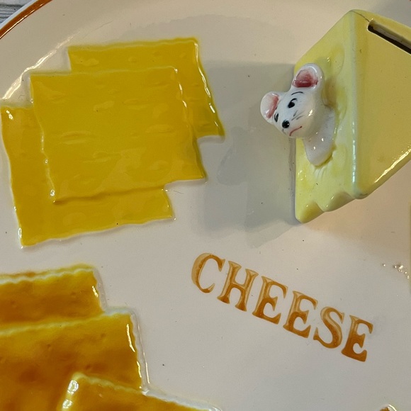 Vintage Lefton Cheese Plate - Picture 3 of 6